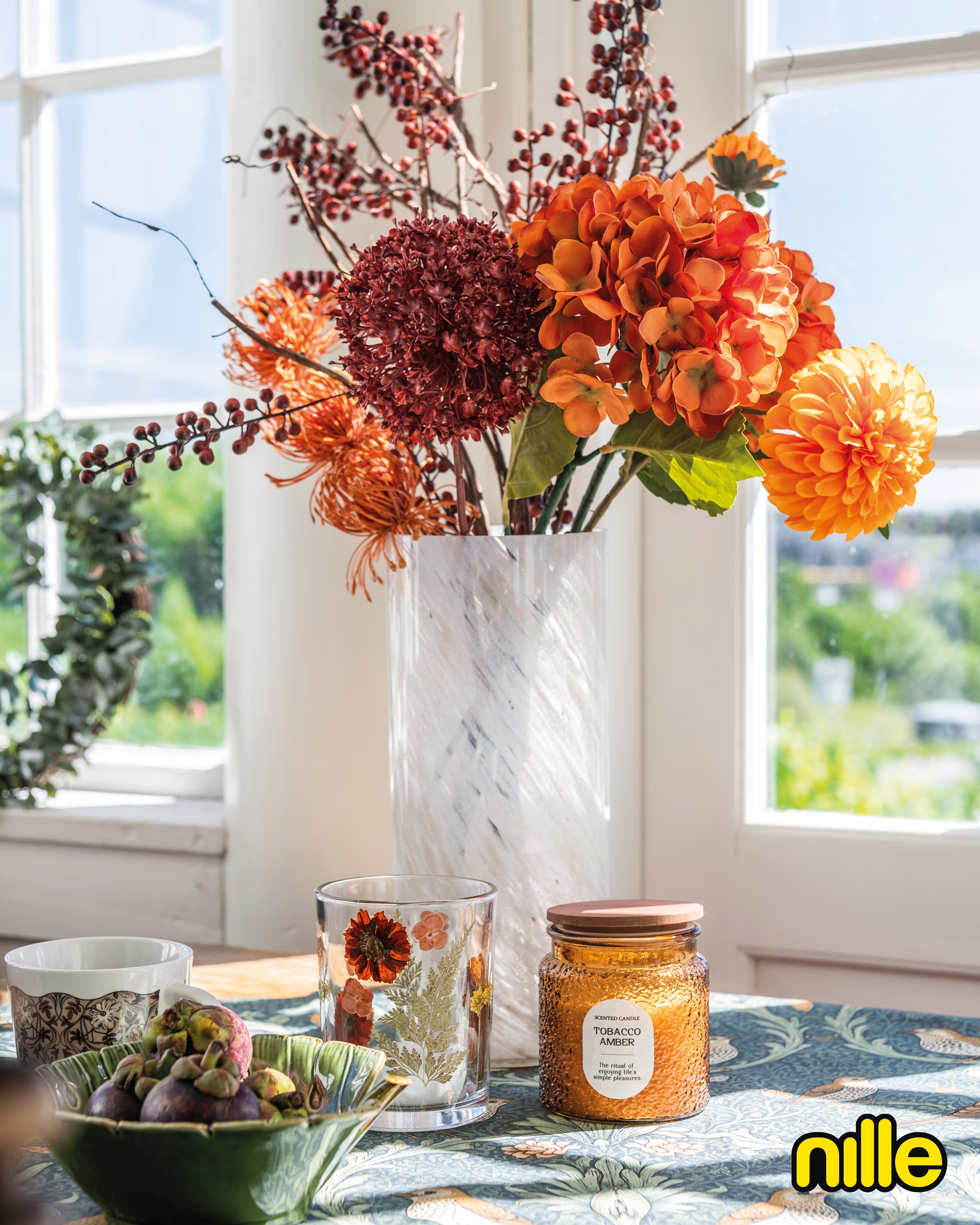 37_1080x1350_Alle-vaser-og-stilkblomster.jpg